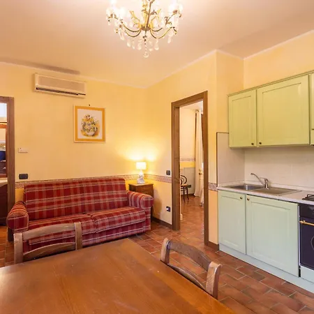 Delle Rose By Vacavilla