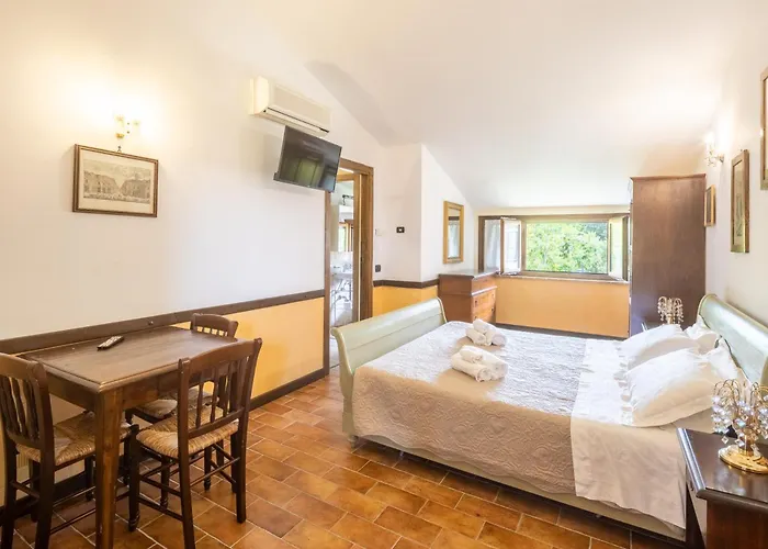 Delle Rose By Vacavilla *