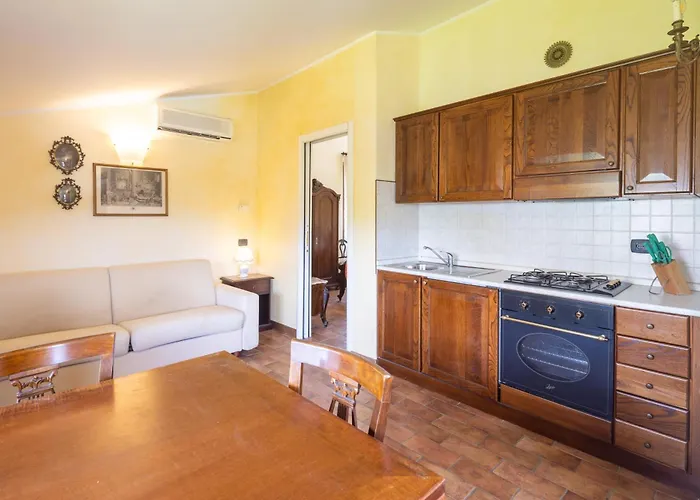 Delle Rose By Vacavilla ヴィラ