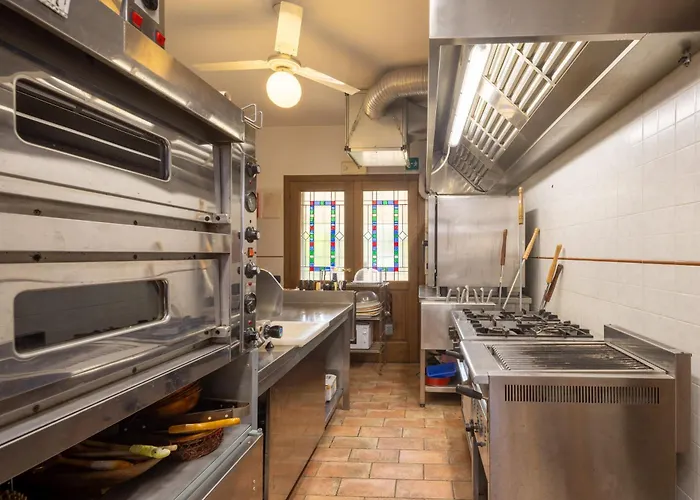 Delle Rose By Vacavilla *