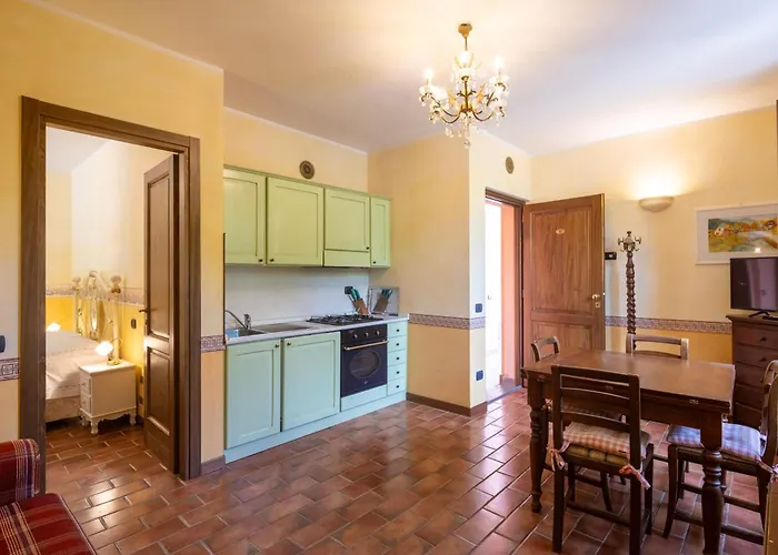 Delle Rose By Vacavilla ヴィラ